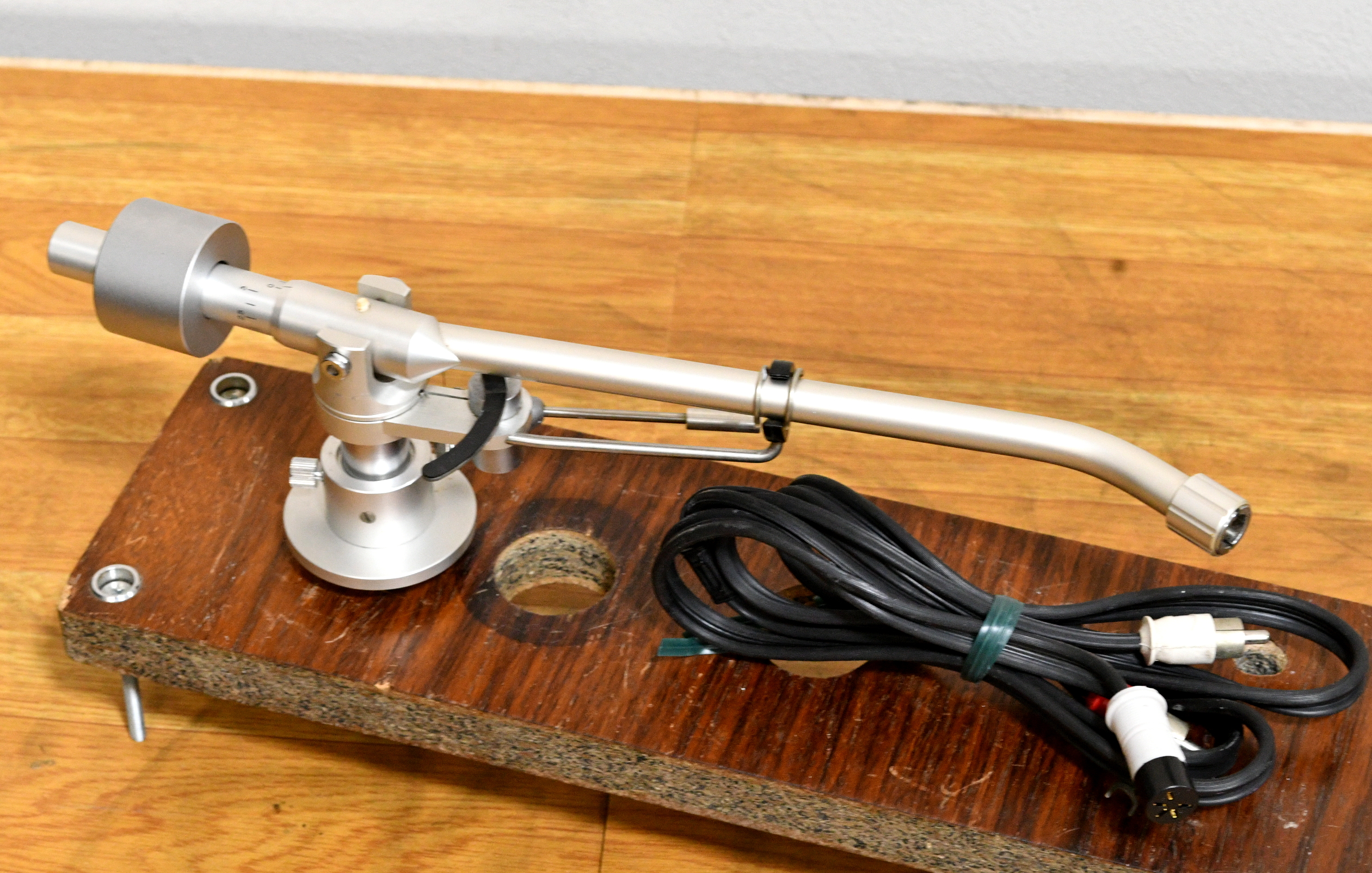Fidelity Research FR-54 tonearm with cable * VG++