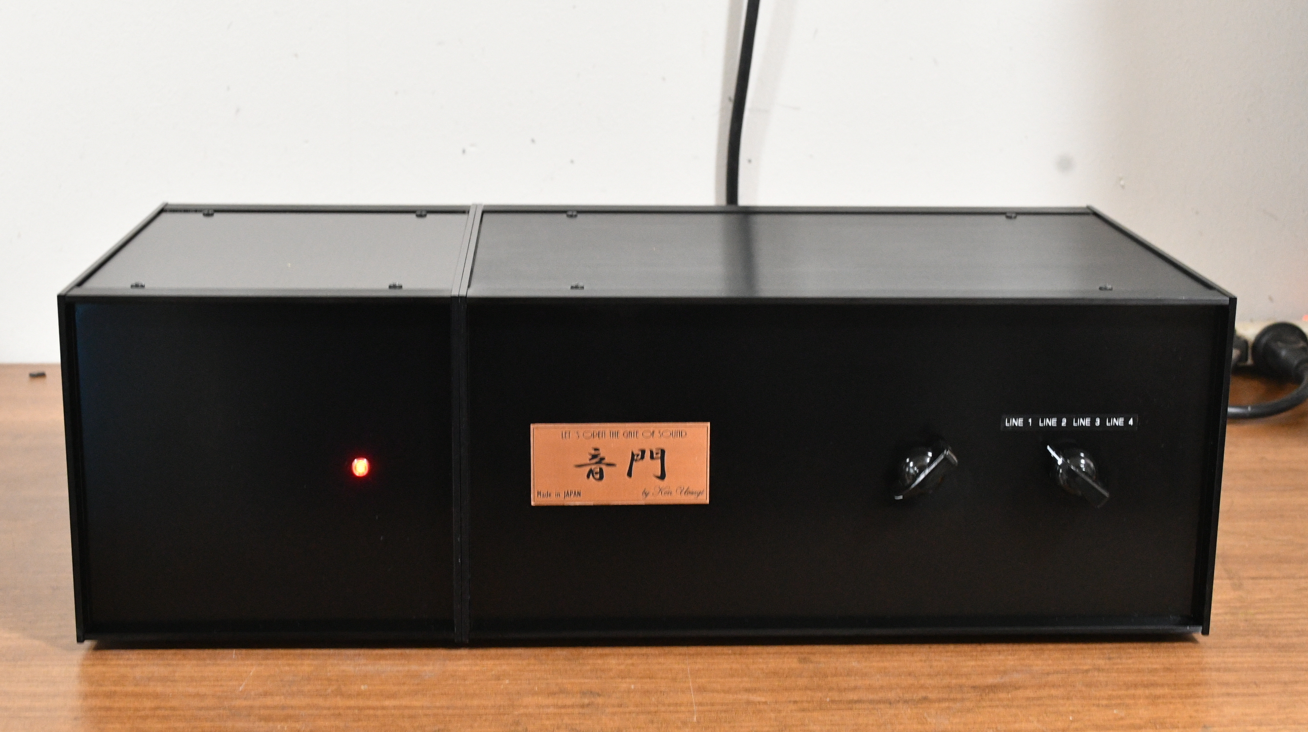 OTOMON LAB tube preamplifier G-1000