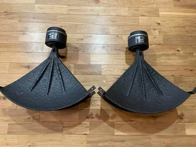 70s year Legend Pair Maxonic field coil D511EX driver and HS501 horn
