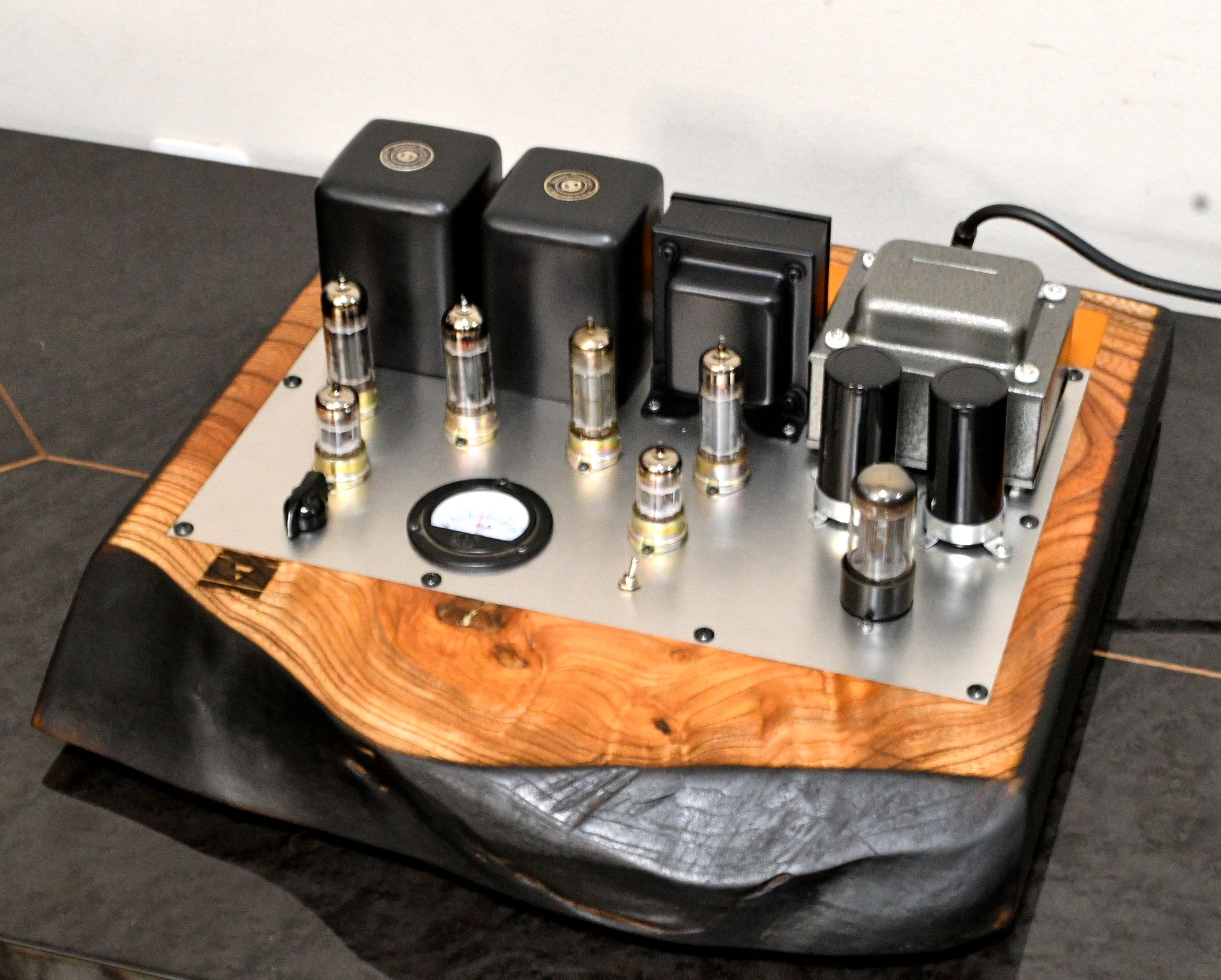 OTOMON LAB EL-84PP intergrated tube amplifier stereo version, max 13W, SANSUI transformers