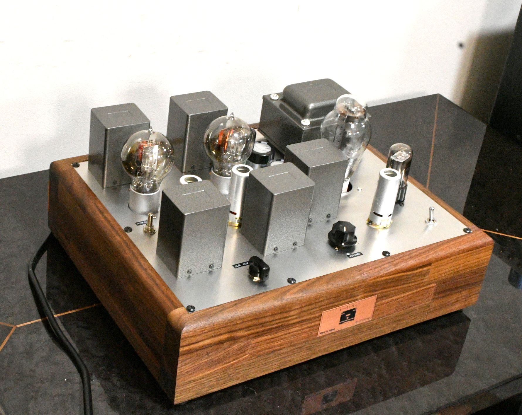 OTOMON LAB 71A/205D preamp/ headphone amp with O.F.A.T 36 steps, XLR support 300B voltage regulator