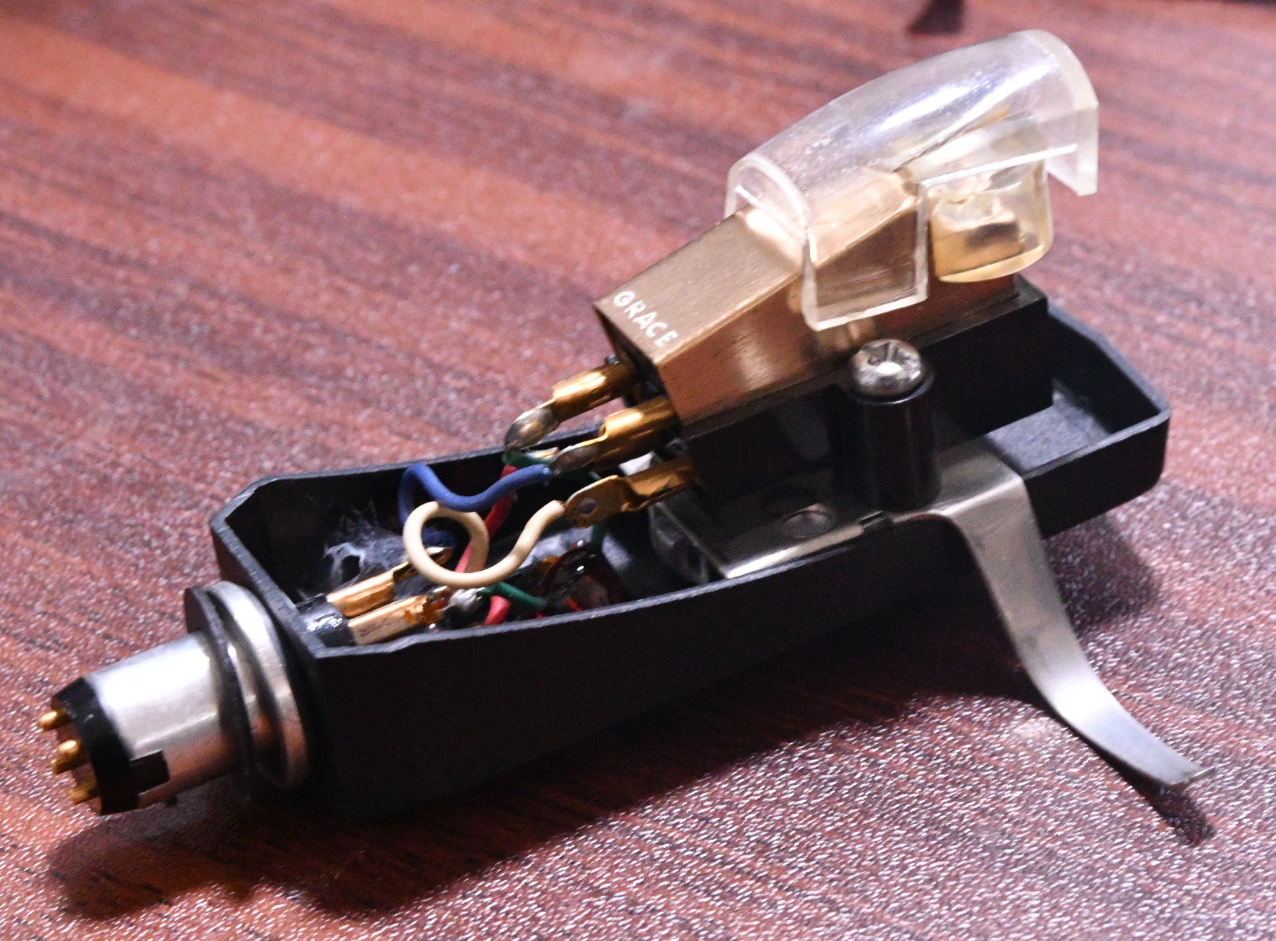 Grace F-8 cartridge with Micro seiki headshell * VG