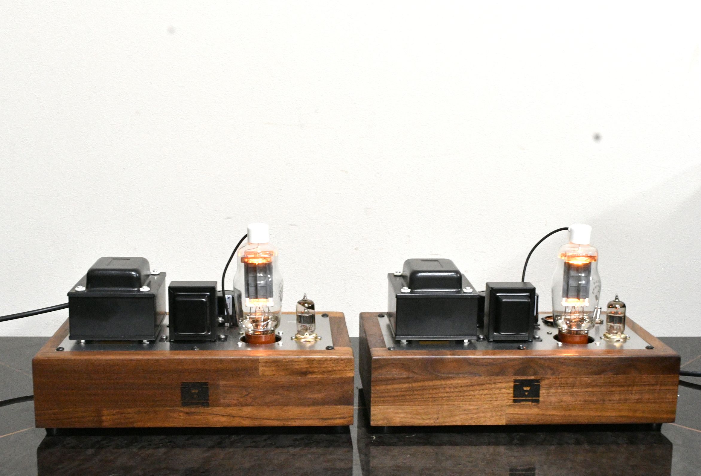 Tube regulator power supply for Jensen A-12, P232 field coil speakers