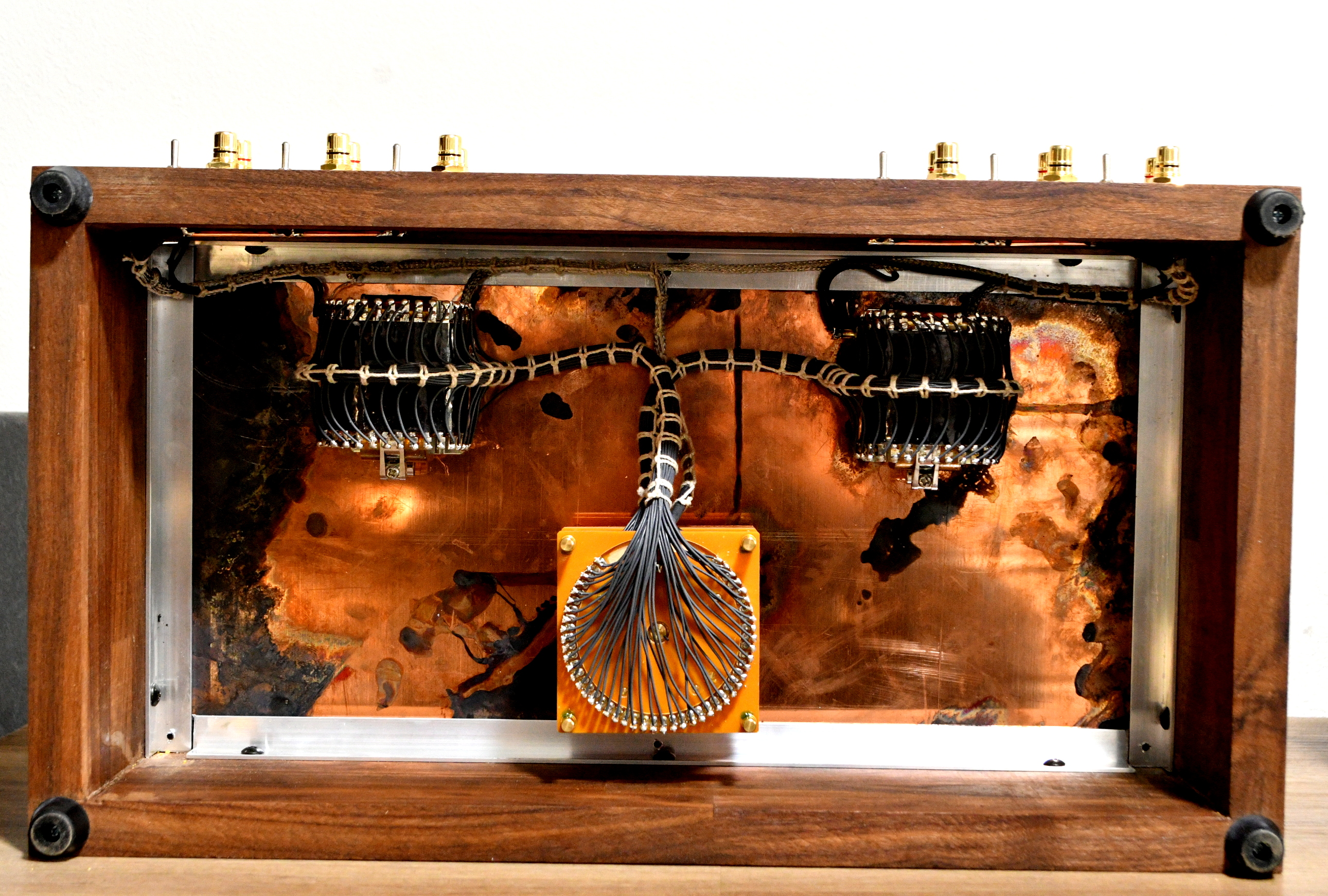 Passive preamp transformer Finemet core attenuator 48 steps