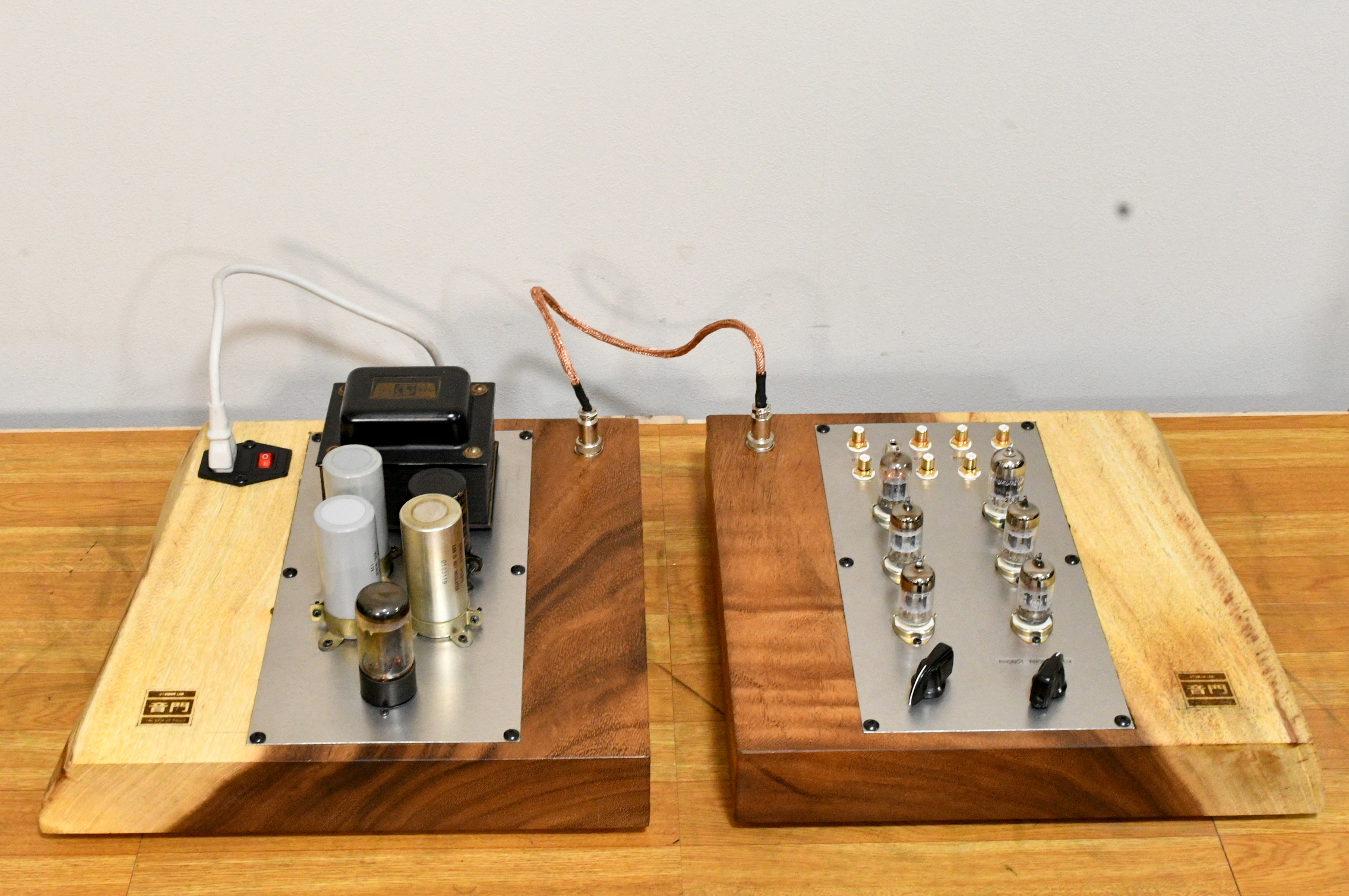 Kondo KLS-M77 replica preamplifier * phono stage included