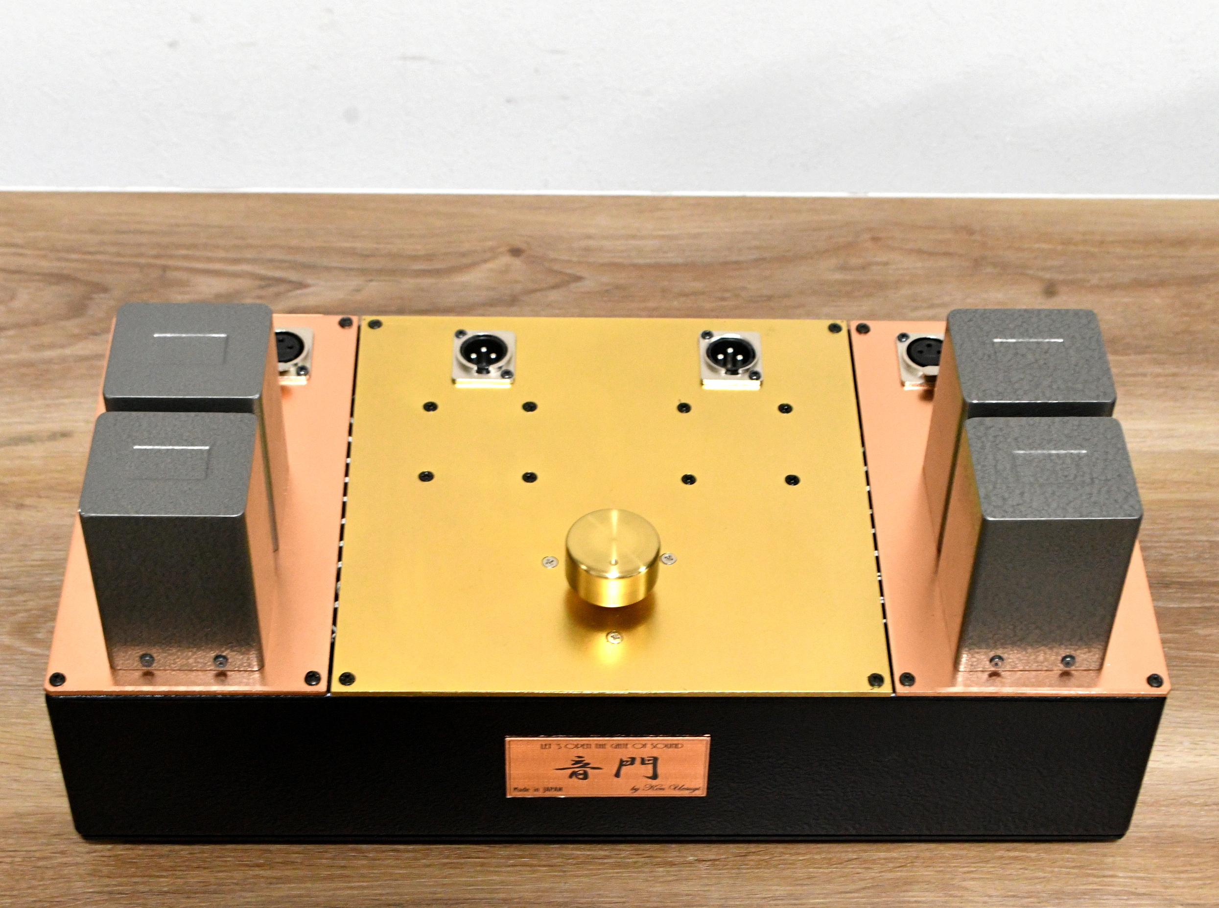 Passive preamp transformer Finemet core attenuator 48 steps * Input, Output true balance